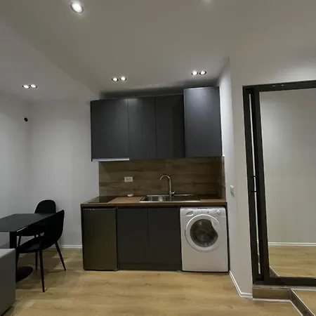 Bazaar Tirana- City Center 1 Apartment
